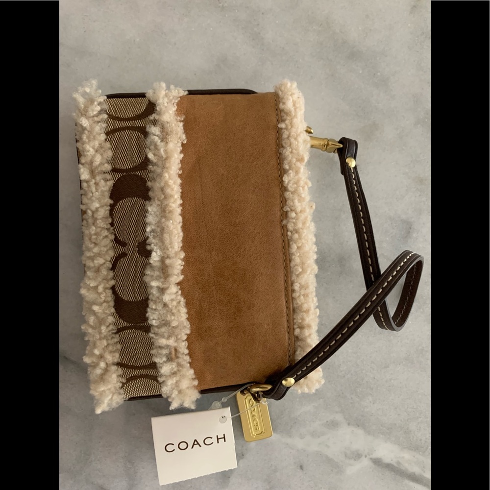 Vintage Coach Coin Purse.